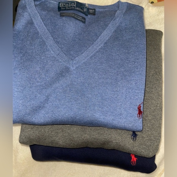 Polo by Ralph Lauren Men's Blue V-Neck Sweater vest Bundle - Picture 2 of 8
